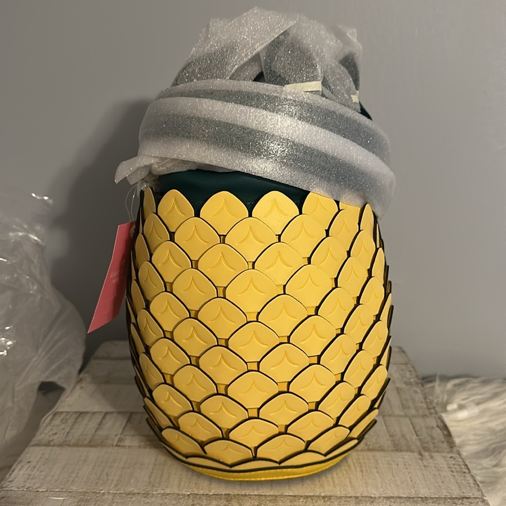 Nwt Kate spade pineapple colada crossbody bag - Picture 2 of 8